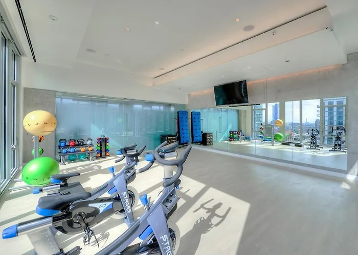 W Loop W Deck Pool Gym 3 Blocks To L Chi-644 *